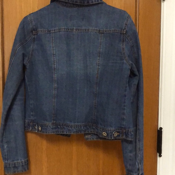 Cute Denim Jacket✨ - Picture 2 of 2